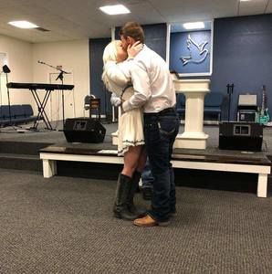 Meet your Posher, Randall